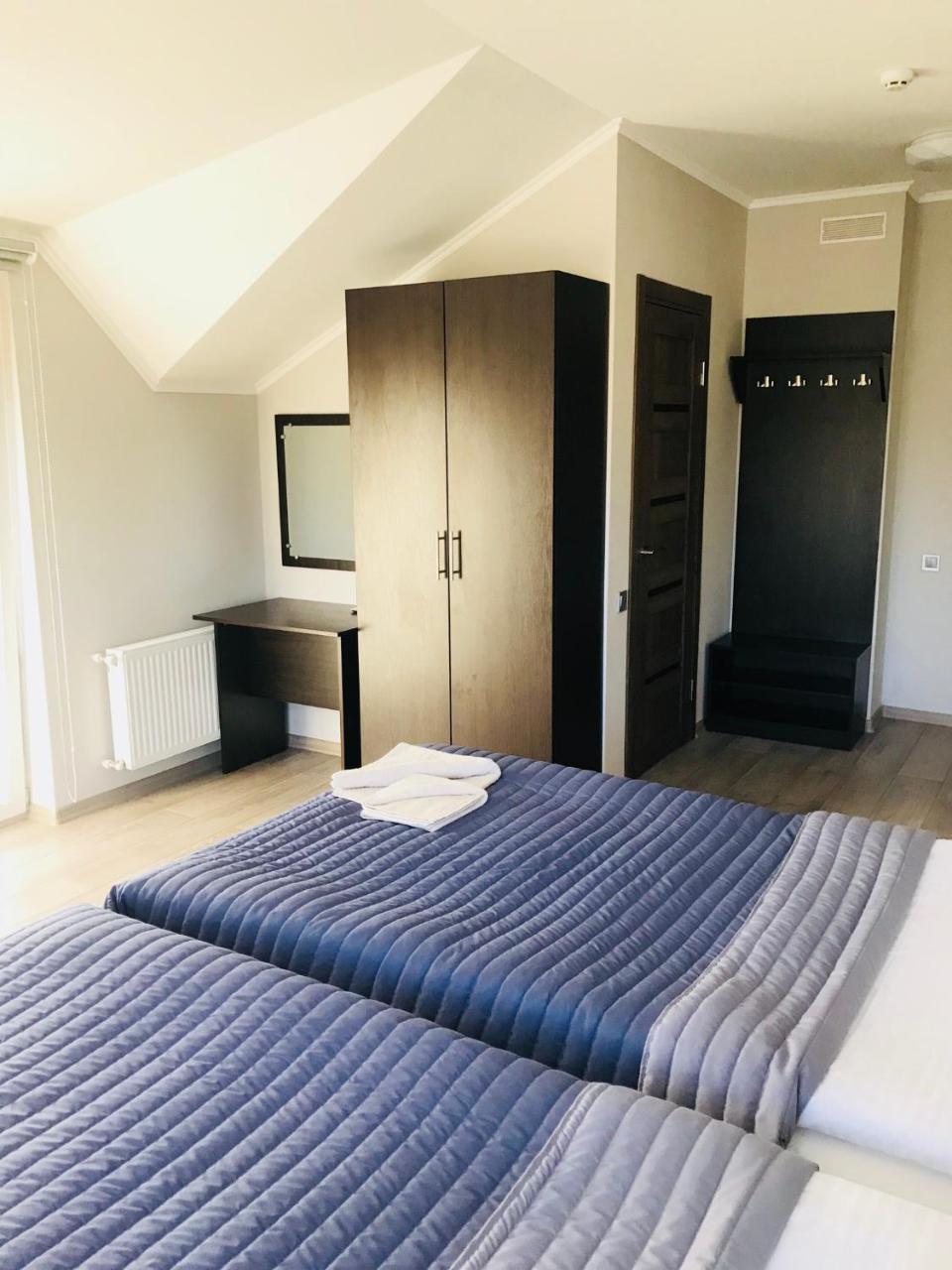 Motozona Hotel Bryukhovychi Luaran gambar